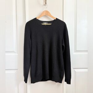 Lord & Taylor 100% Cashmere Sweater – Black – Size XL